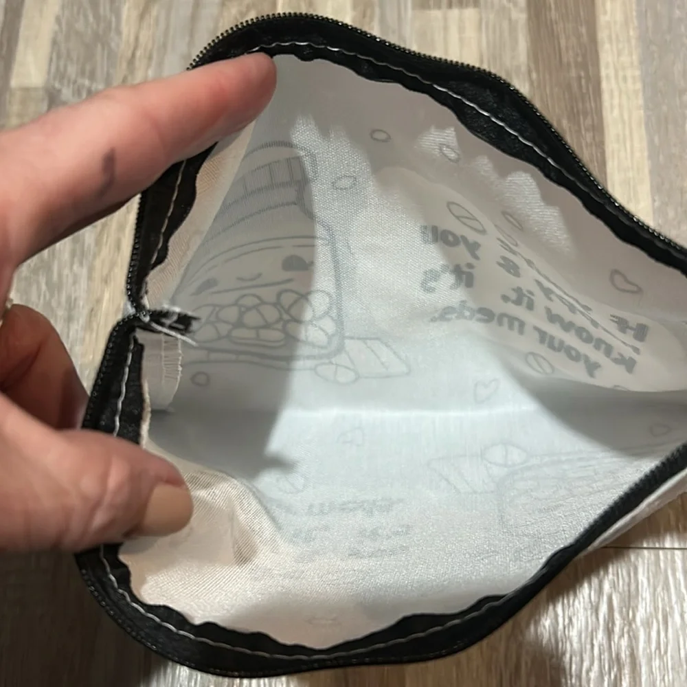 If you’re happy, and you know it, it’s your meds Cute Gray and Pink Zipper Pouch